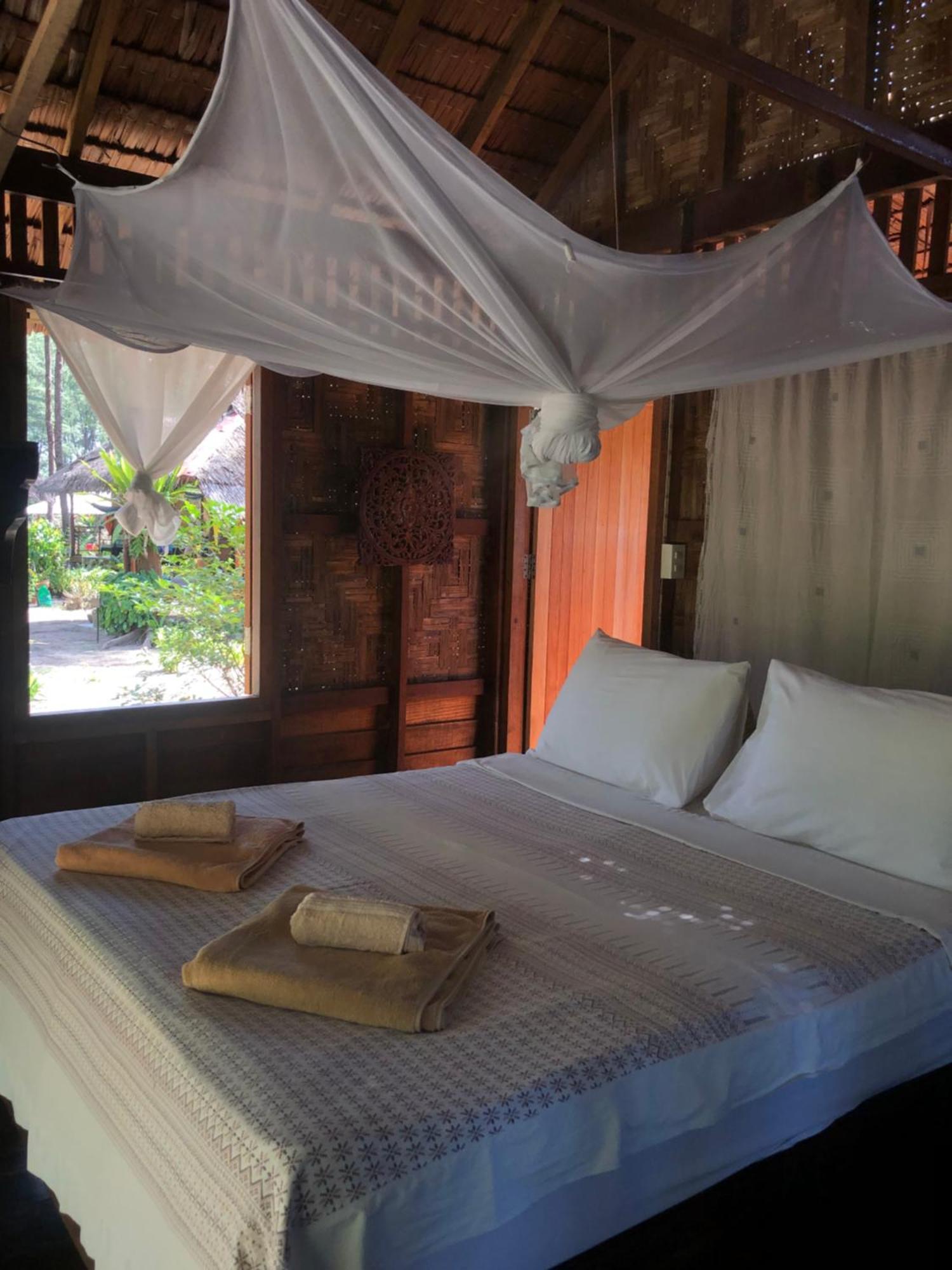 Horizon Eco Resort Ko Phra Thong Extérieur photo